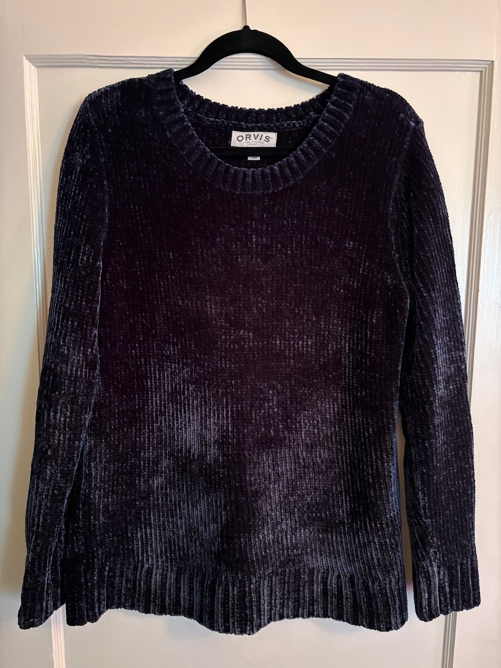Orvis Plush Chenille Crewneck Sweater in Navy Blue